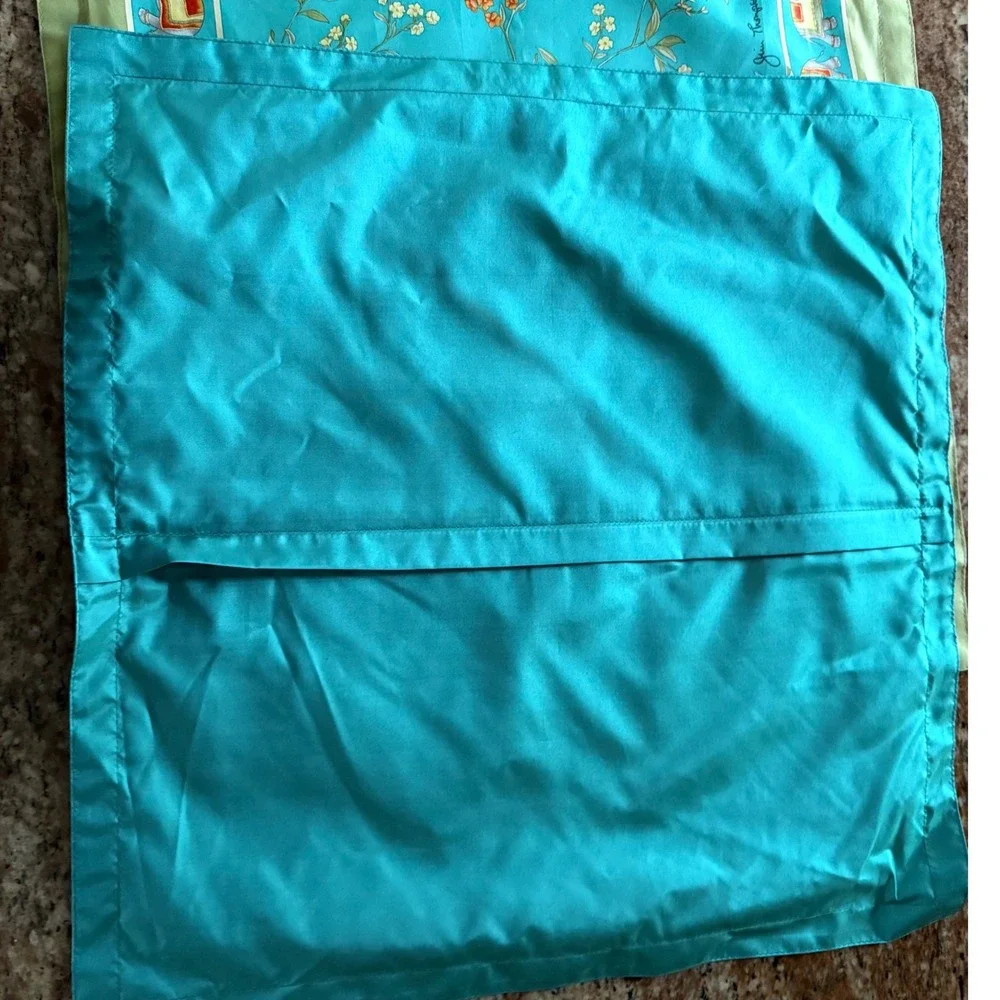 Vtg Pair Jim Thompson 100% Thai Silk Elephant Pillow Covers Turquoise 17